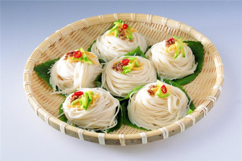 相遇石桥过桥米线